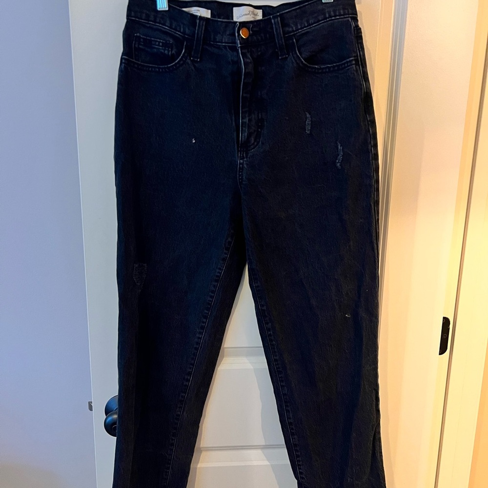 Universal Thread Black Straight Leg Jeans